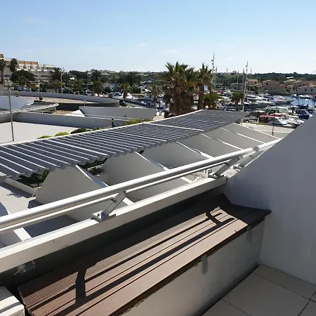 2cap D'agde Naturiste Grand T2 De Standing Avec Garage Prive *