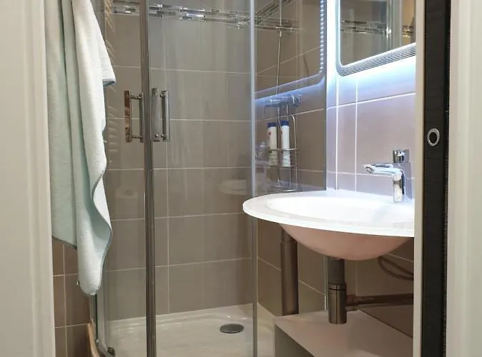 Apartment 2cap D'agde Naturiste Grand T2 De Standing Avec Garage Prive Agde